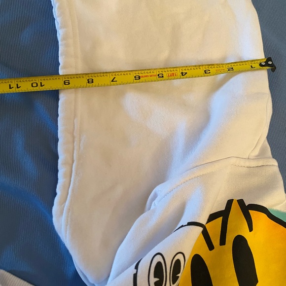 Pac-Man hooded sweatshirt, size medium long sleeve. Unisex. White with graphics - Picture 5 of 12